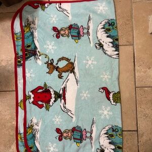 Dr. Seuss Grinch Fleece Blanket